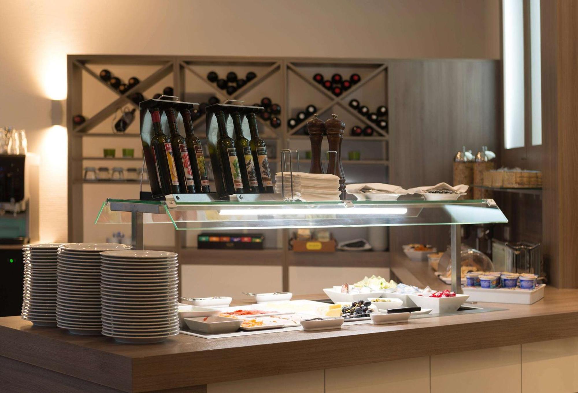 Hotel Krefeld-sued 4*