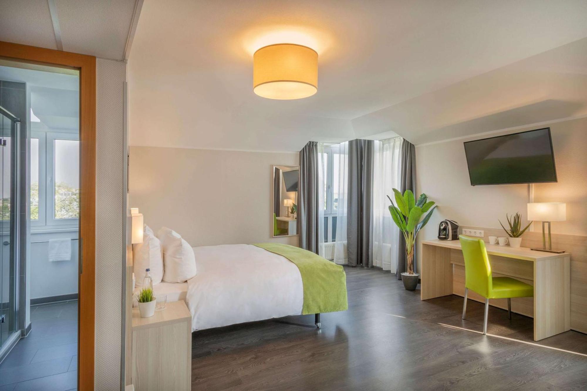Hotel Krefeld-sued 4*